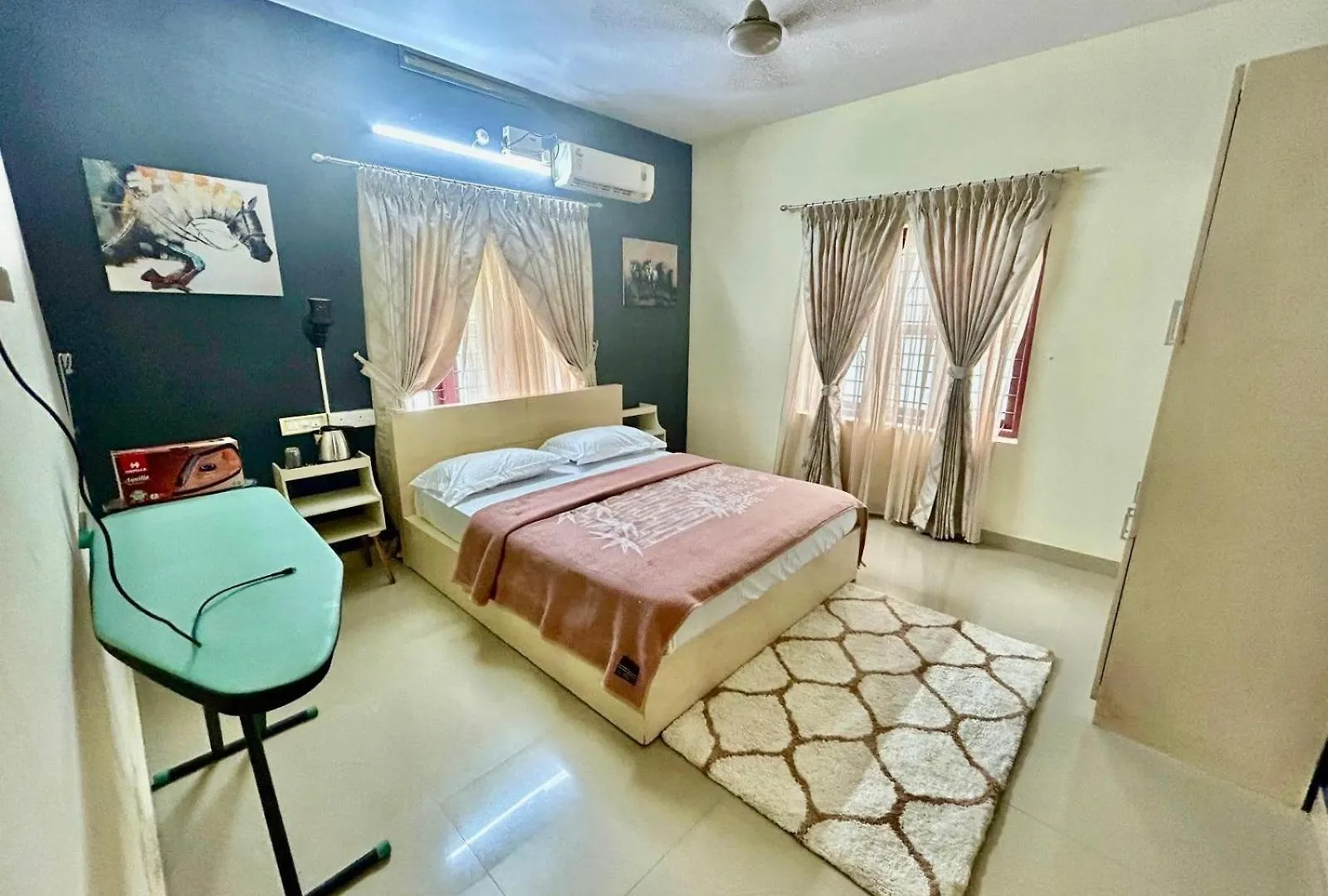 Krishnakripa - Luxury Private Villa Near Guruvayoor Temple Guruvāyūr