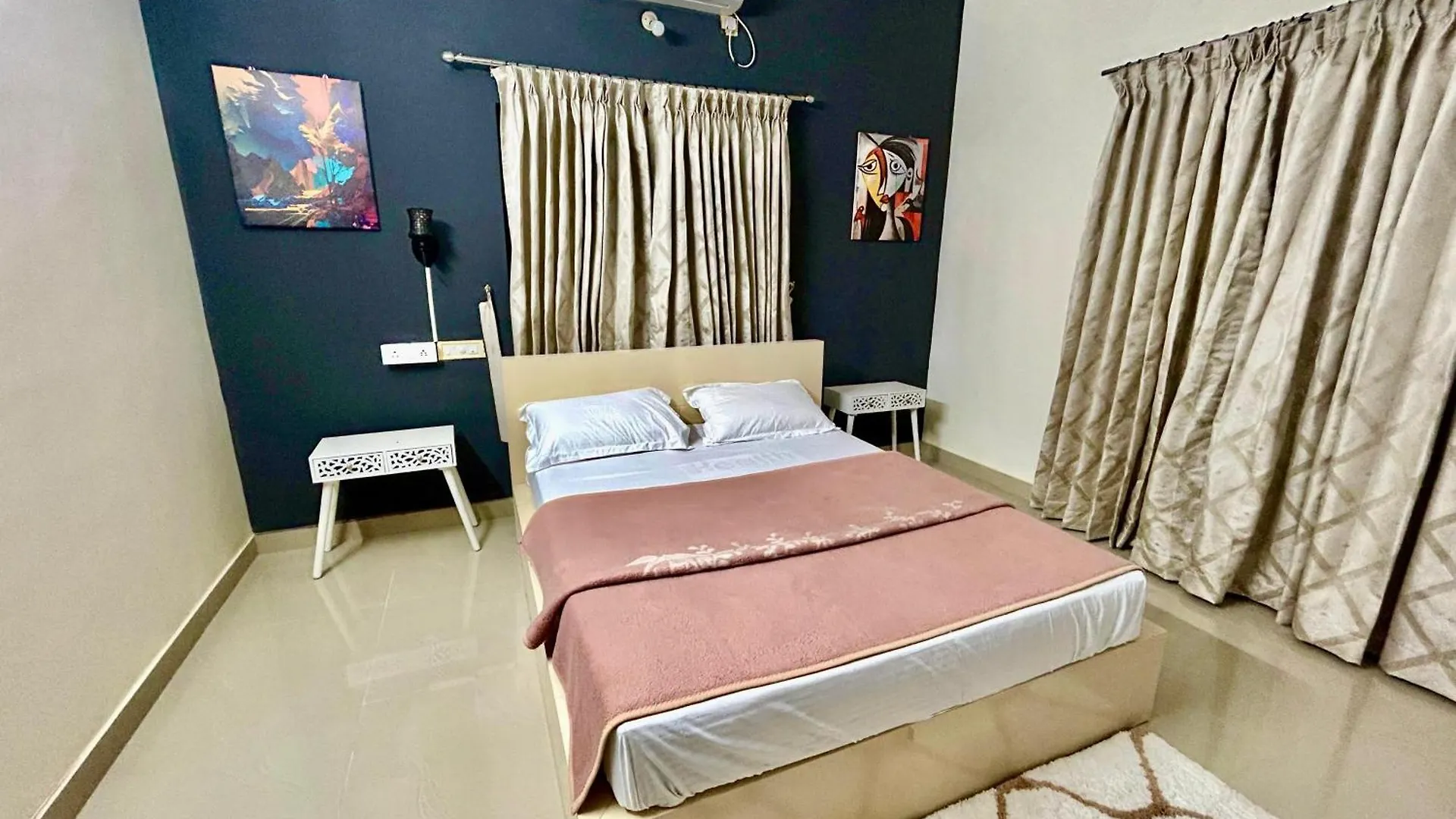 Ferienhaus Krishnakripa - Luxury Private Villa Near Guruvayoor Temple Guruvāyūr