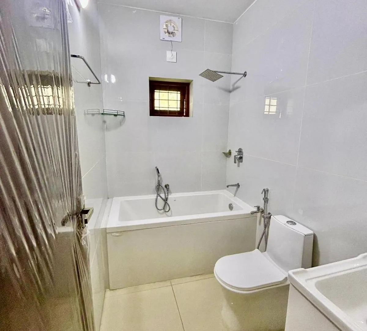 Krishnakripa - Luxury Private Villa Near Guruvayoor Temple Guruvāyūr